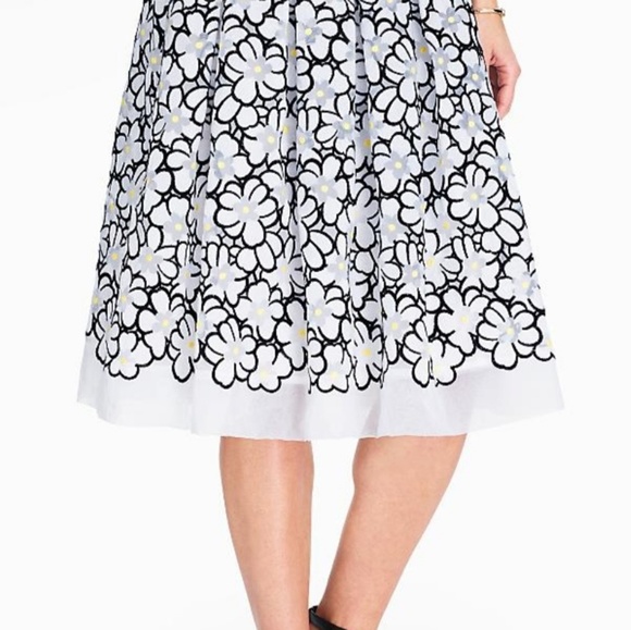 EUC TALBOTS DAISY SKIRT - Picture 2 of 6